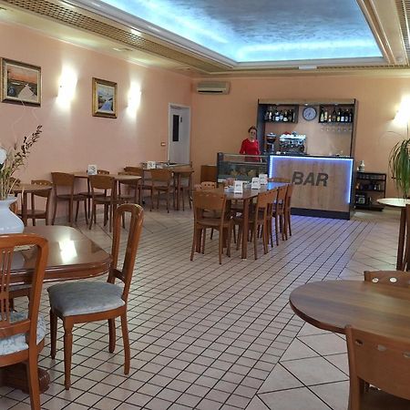Hotel Perla Massa Lombarda المظهر الخارجي الصورة