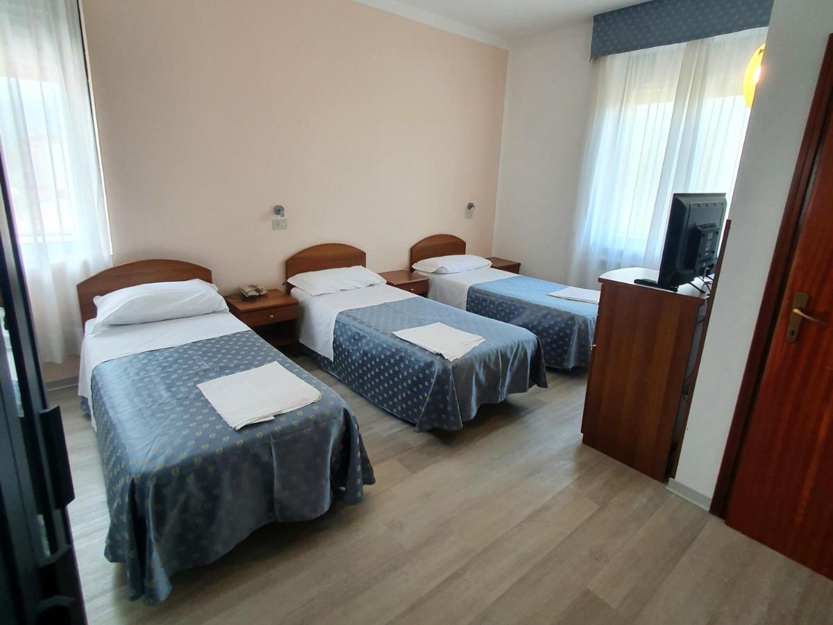 Hotel Perla Massa Lombarda المظهر الخارجي الصورة